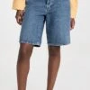 AGOLDE Low Rise Jorts -Denim Diva Shop agole307841ff01 1683220735237 2 0. UX357 QL90