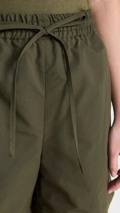 A Potts Parachute Pocketshorts -Denim Diva Shop apott3000314fce 1682365040068 2 0. UX357 QL90