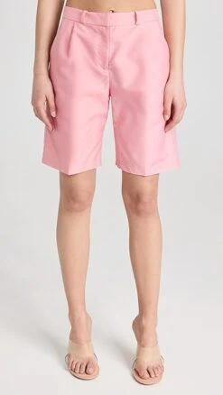 Amanda Uprichard Grady Shorts -Denim Diva Shop aupri311351a561 1677867243535 2 0. UX357 QL90