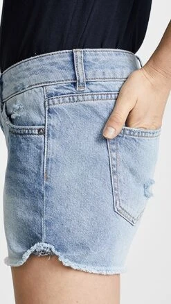 DL1961 Karlie Boyfriend Shorts -Denim Diva Shop dldll4050275601 q5 2 0. UX357 QL90
