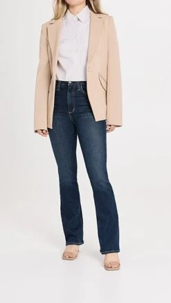 Favorite Daughter The Valentina Shortie Bootcut Jeans Petite -Denim Diva Shop favdr301001fd54 1682098725925 2 0. UX357 QL90