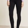 FRAME Le High Skinny Jeans -Denim Diva Shop frame3091850069 q1 2 0. UX357 QL90