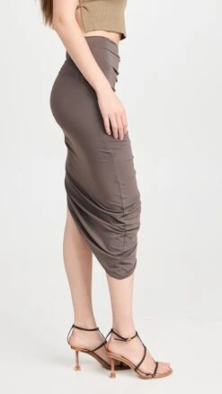 Jacquemus La Jupe Perola Skirt -Denim Diva Shop jcque310591ad58 1682008599449 2 0. UX357 QL90