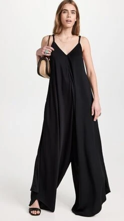 KAHINDO Kongo Jumpsuit -Denim Diva Shop kahin300051966b 1681764518091 2 0. UX357 QL90