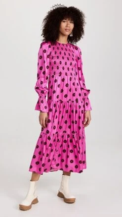 KITRI Petra Pink Retro Floral Shirred Dress -Denim Diva Shop kitri300751ee07 1668204373983 2 0. UX357 QL90