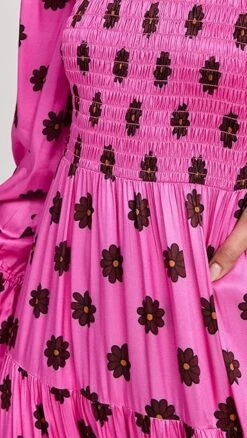 KITRI Petra Pink Retro Floral Shirred Dress -Denim Diva Shop kitri300751ee07 1668204375019 2 0. UX357 QL90