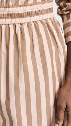 LMND Elastic Waist Stripe Shorts -Denim Diva Shop lmndd300031f058 1672935462601 2 0. UX357 QL90