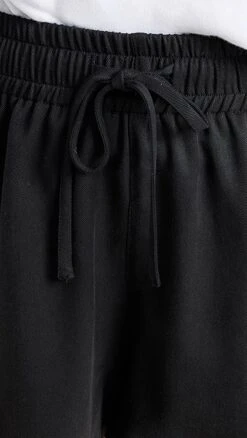 LNA Teller Shorts -Denim Diva Shop lnaaa4105528869 1677175365492 2 0. UX357 QL90