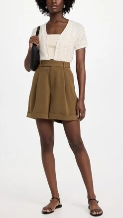 Madewell Harlow Drapey Wrinkle Shorts -Denim Diva Shop madew4608519bc8 1683577015341 2 0. UX357 QL90