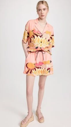 Scotch & Soda Mid Rise Printed Shorts -Denim Diva Shop maisn213181f22d 1678405962042 2 0. UX357 QL90