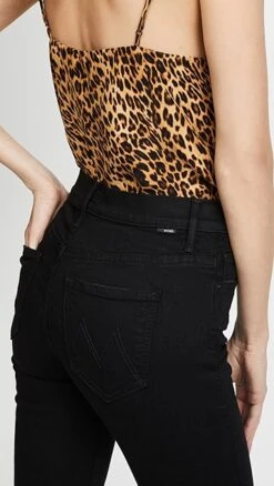 MOTHER The Insider Crop Jeans -Denim Diva Shop mothr2041578154 1655220018993 2 0. UX357 QL90