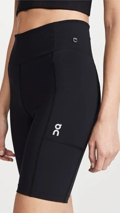 On Active Shorts -Denim Diva Shop onrun301021071b 1630600032121 2 0. UX357 QL90