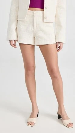 PAIGE Patrizia Shorts -Denim Diva Shop pdeni4158110d92 1678132814566 2 0. UX357 QL90