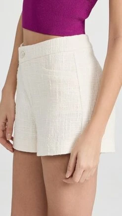 PAIGE Patrizia Shorts -Denim Diva Shop pdeni4158110d92 1678132815017 2 0. UX357 QL90