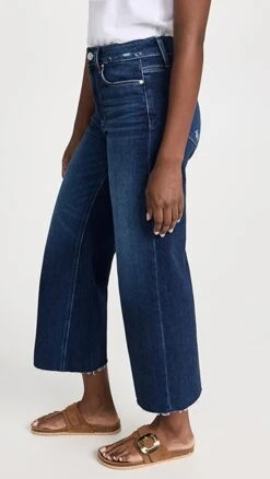 PAIGE Anessa Jeans With Raw Hem -Denim Diva Shop pdeni416091f64a 1675963179363 2 0. UX357 QL90