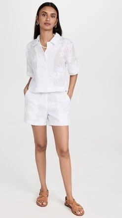 Rag & Bone Emma Emb Shorts -Denim Diva Shop ragbo465751c925 1677623178772 2 0. UX357 QL90