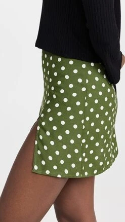 Reformation Margot Skirt -Denim Diva Shop refor408321aef8 1679934596932 2 0. UX357 QL90