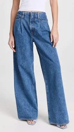 SLVRLAKE Taylor Wide Pleated Jeans -Denim Diva Shop slvrl301741d72a 1675808973472 2 0. UX357 QL90