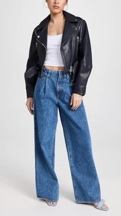 SLVRLAKE Taylor Wide Pleated Jeans -Denim Diva Shop slvrl301741d72a 1675808974562 2 0. UX357 QL90