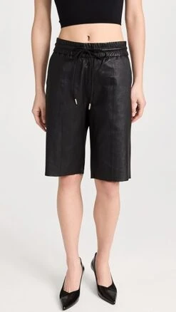 SPRWMN All Star Shorts -Denim Diva Shop sprwm301481cd2d 1680043338505 2 0. UX357 QL90