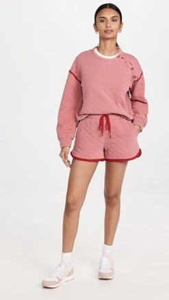 SUNDRY Quilted Shorts -Denim Diva Shop sundr3211319734 1673274158233 2 0. UX357 QL90