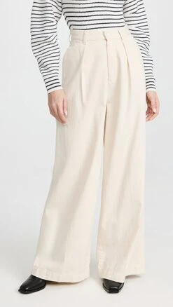 Made In Tomboy Enea Jeans -Denim Diva Shop tmboy3000711947 1677786055158 2 0. UX357 QL90