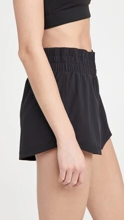 Varley Kallin Run Shorts -Denim Diva Shop varle301141071b 1620667876011 2 0. UX357 QL90