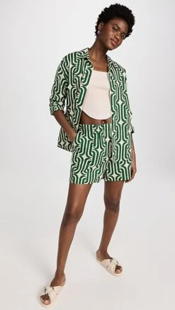 Velvet Lynne Shorts -Denim Diva Shop velve416741ba2d 1674681893876 2 0. UX357 QL90