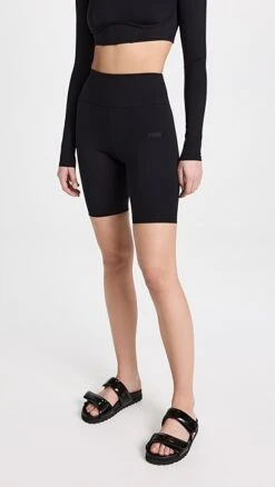 Versace Biker Shorts -Denim Diva Shop versa310141071b 1677795633084 2 0. UX357 QL90