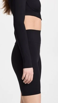 Versace Biker Shorts -Denim Diva Shop versa310141071b 1677795633180 2 0. UX357 QL90