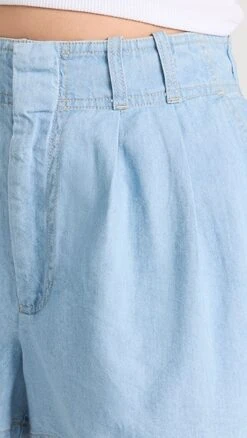 Z Supply Farah Chambray Shorts -Denim Diva Shop zsupp3098434380 1683133210568 2 0. UX357 QL90